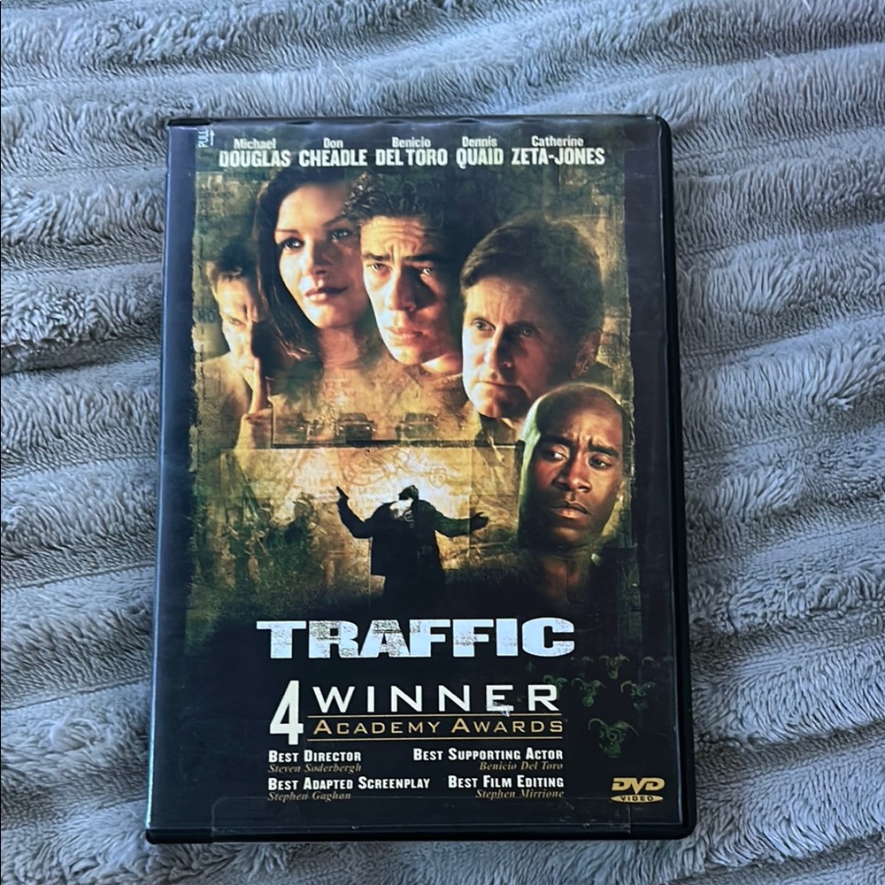 ☑️Traffic DVD Movie